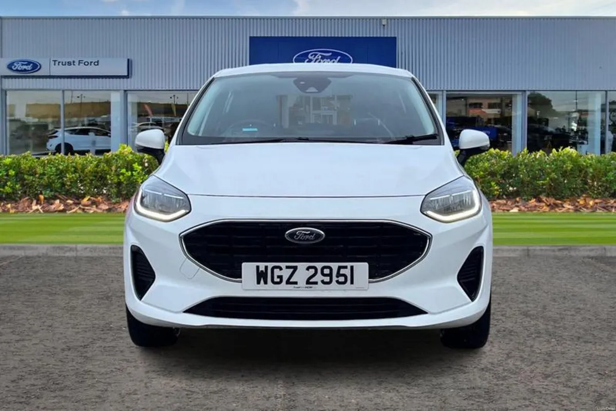Ford Fiesta 1.1 Trend 5dr- Apple Car Play - Image 6