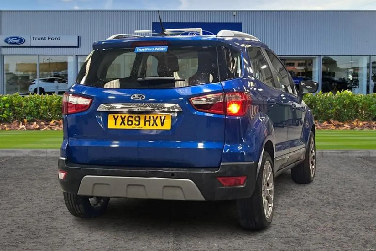 Ford EcoSport Titanium - Image 4
