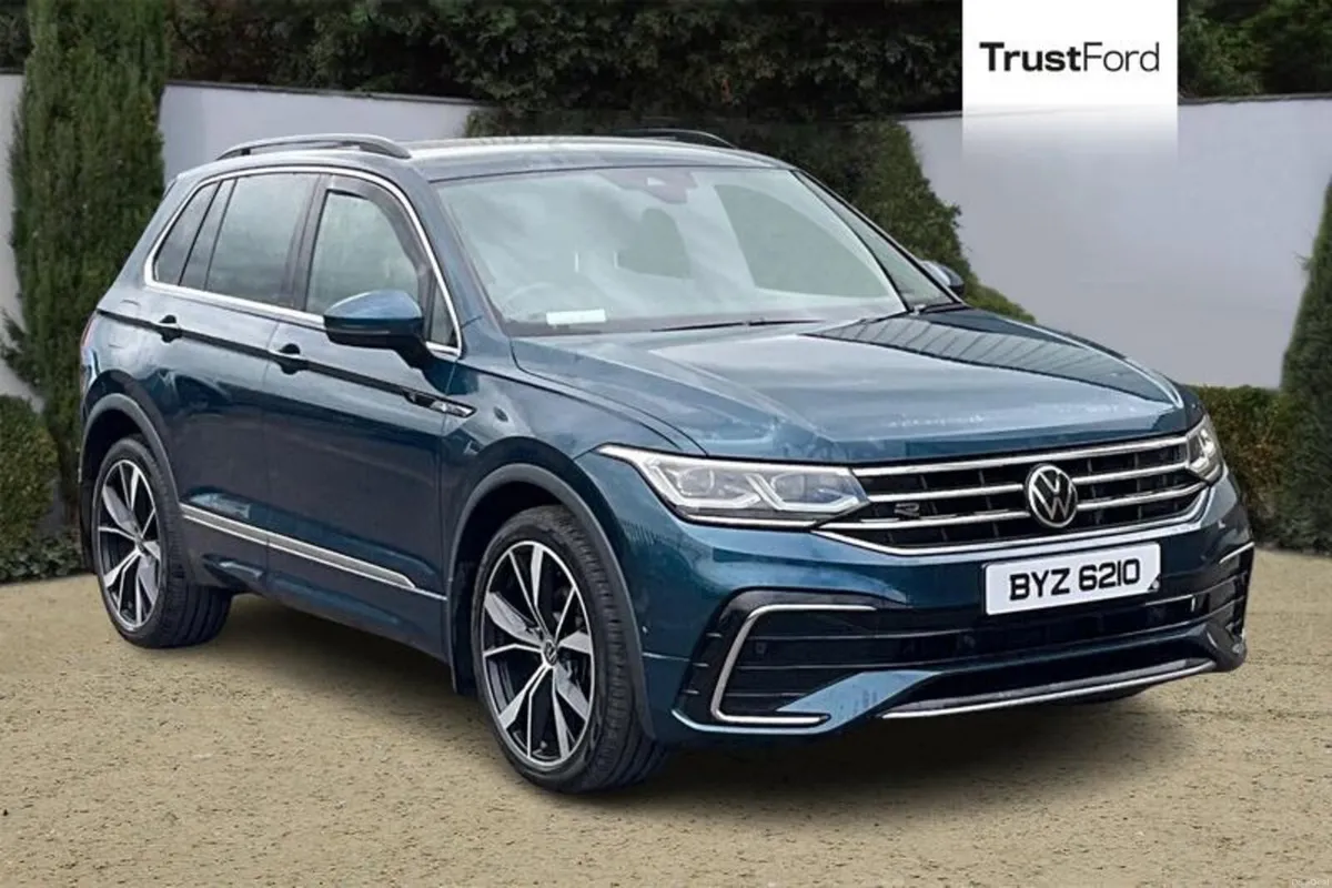 Volkswagen Tiguan R-Line - Image 1