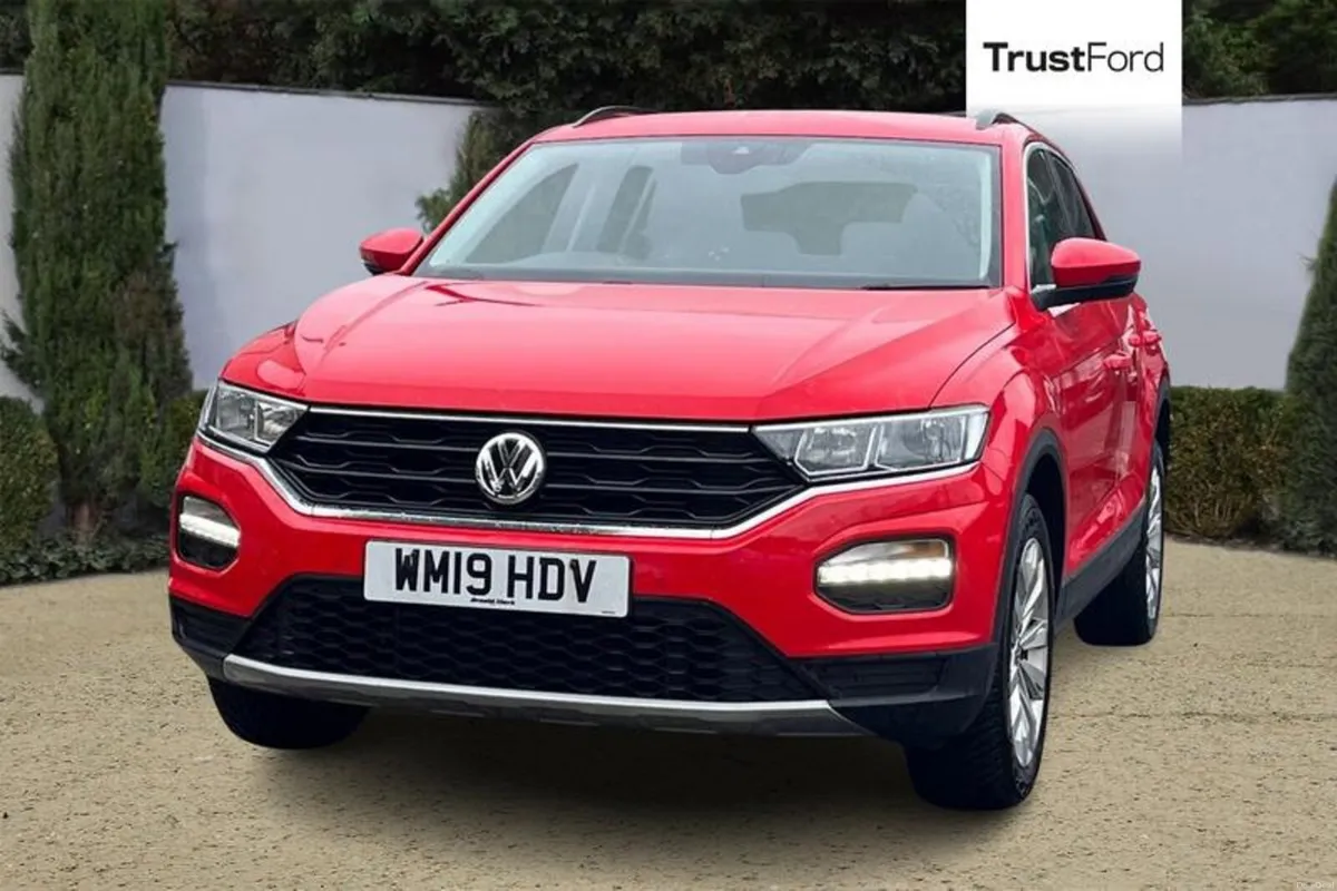Volkswagen T-Roc SE - Image 5