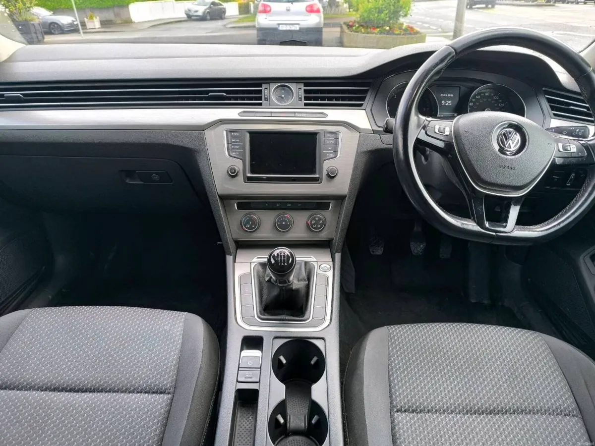2015 VW Passat1.6 TDi Bluemotion NCT 09/26 - Image 4