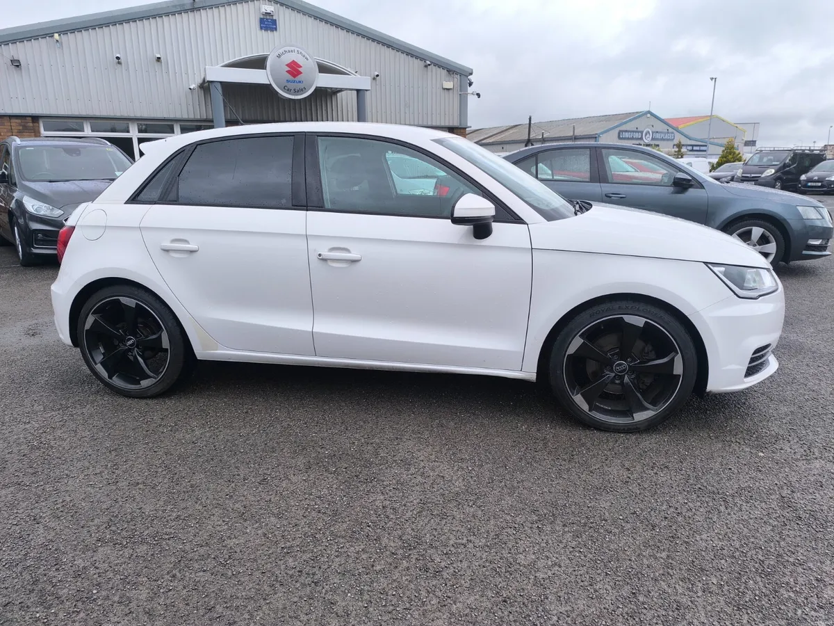 171 Audi A1 1.6 TDI (WHITE) - Image 2
