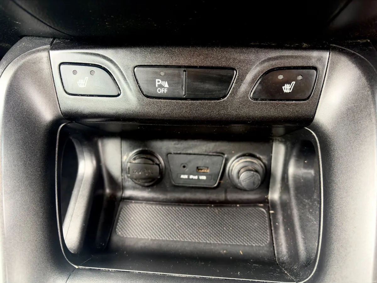 Hyundai ix35 2014 1.7 CRDi new nct 12/26 tax 3/27 - Image 4