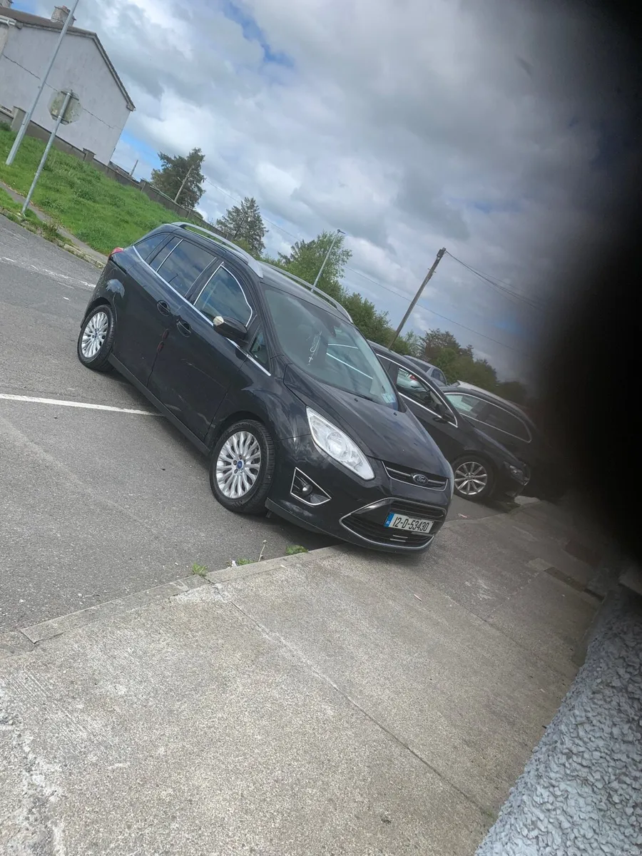 Ford Grand C-Max 2012 - Image 1