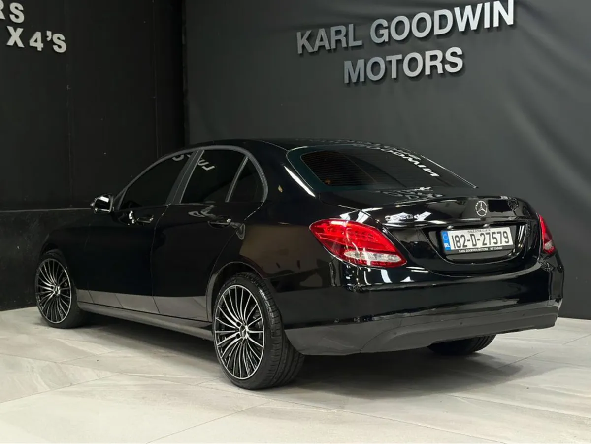 C220 D 4DR AUTO - Image 6
