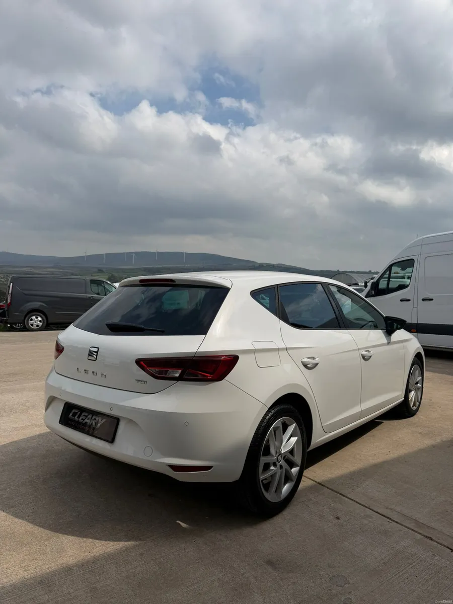 2014 Seat Leon 1.6TDI SE Technology - Image 2