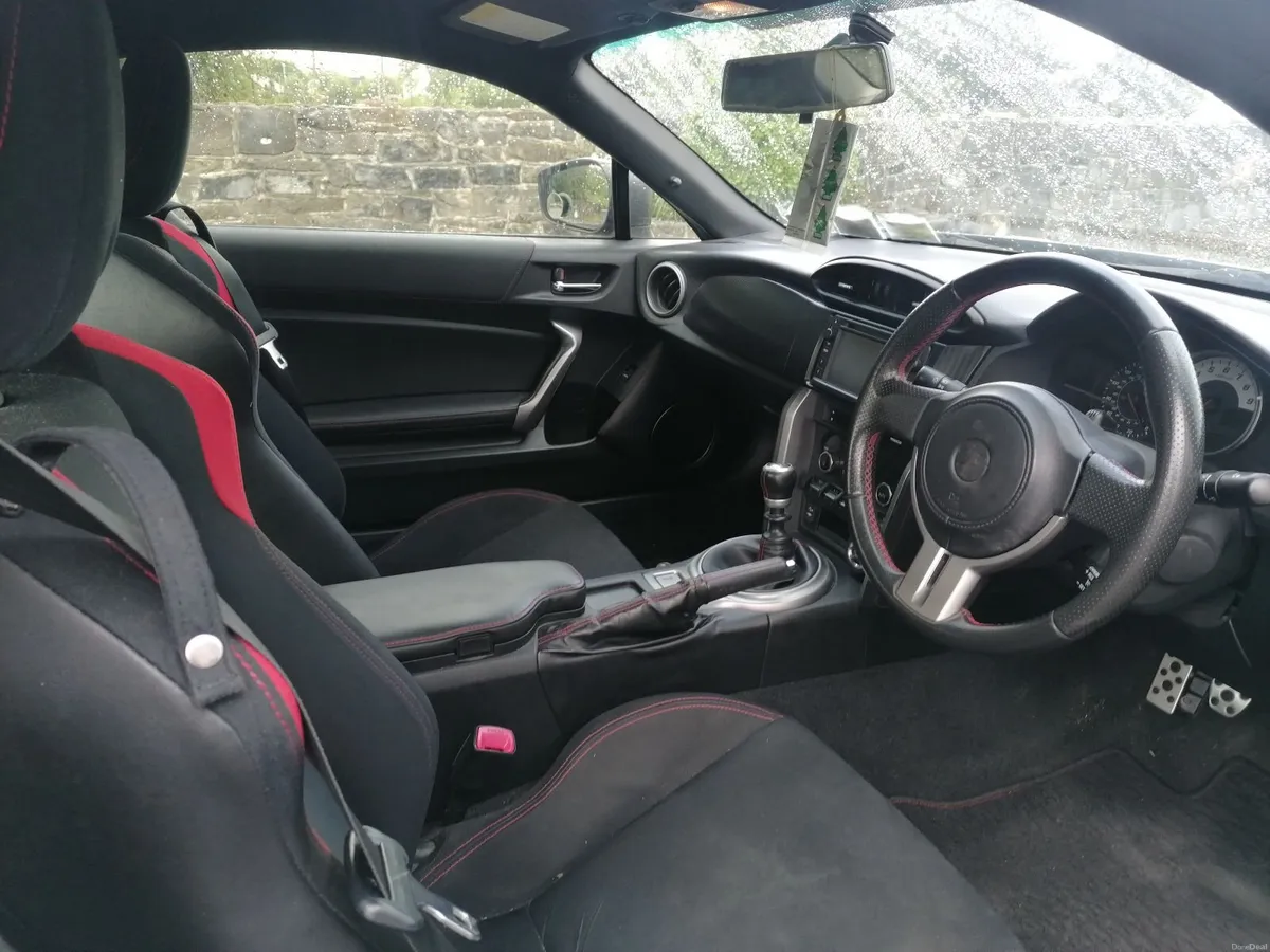 Toyota GT86 2013 - Image 4