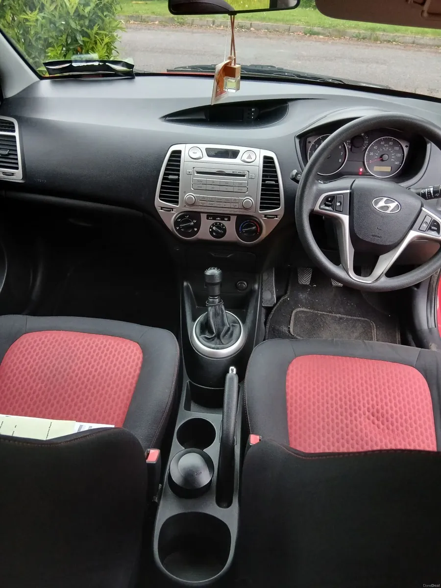 Hyundai i20 2009 - Image 1