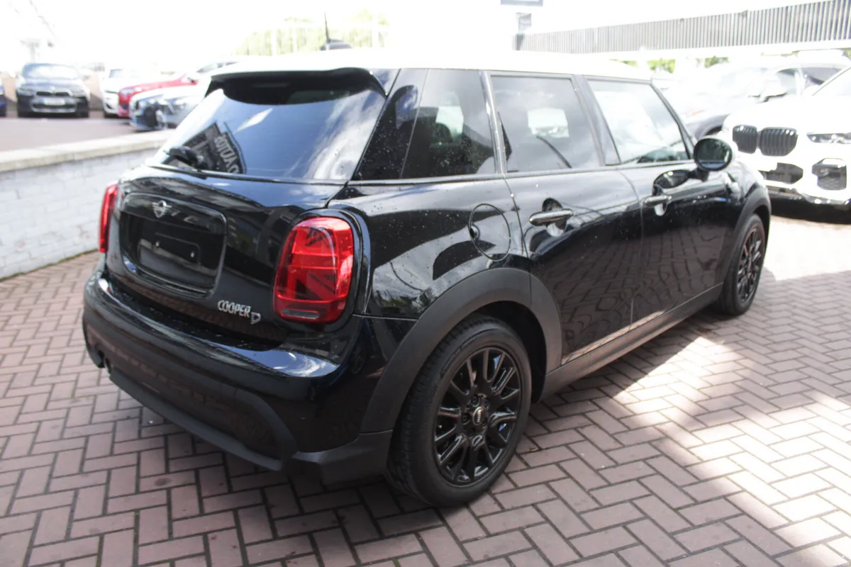 2021 MINI COOPER D 1.5D 5DR HATCHBACK AUTO - Image 4