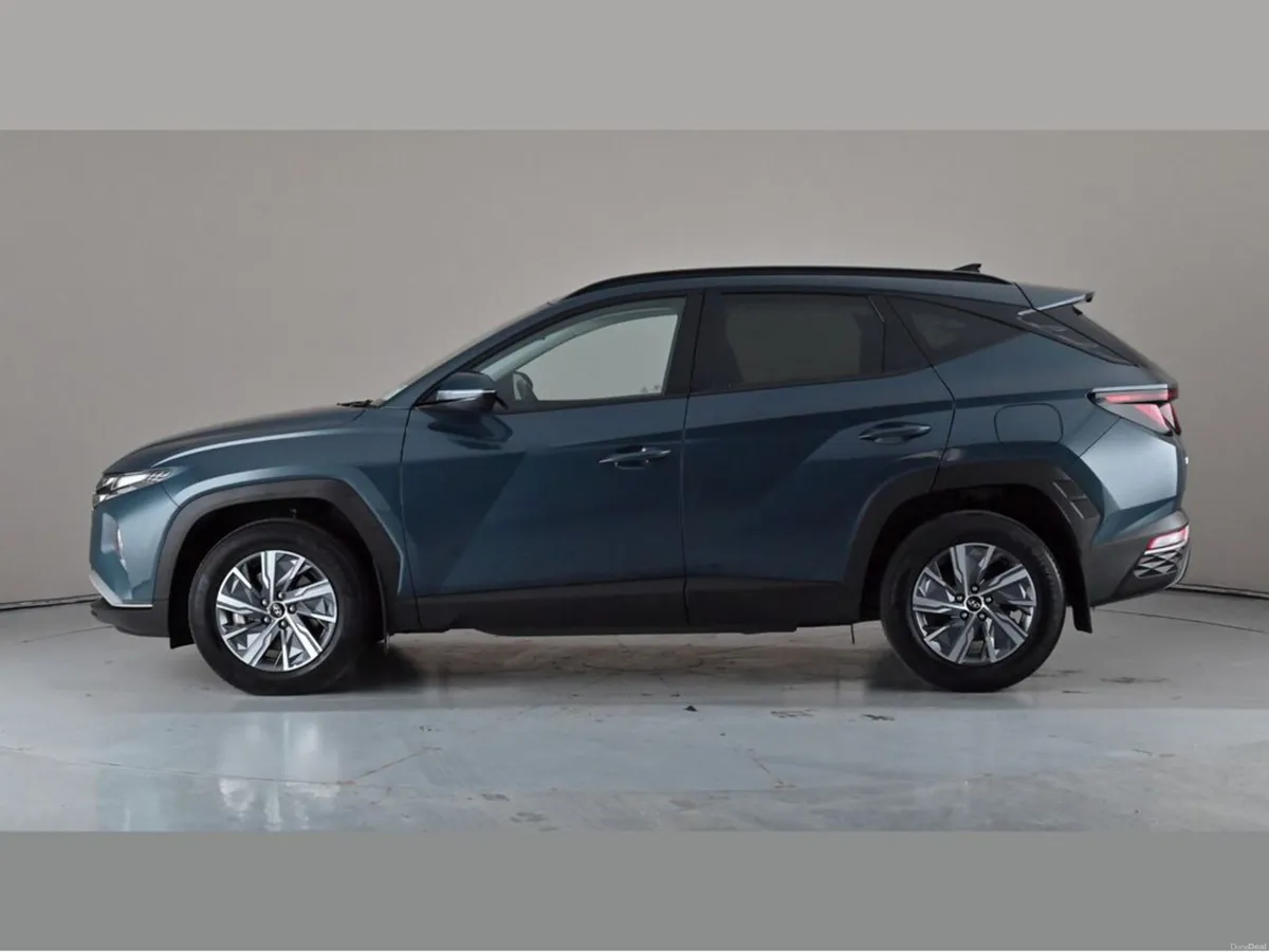 Hyundai Tucson Executive 1.6T HEV - Image 3