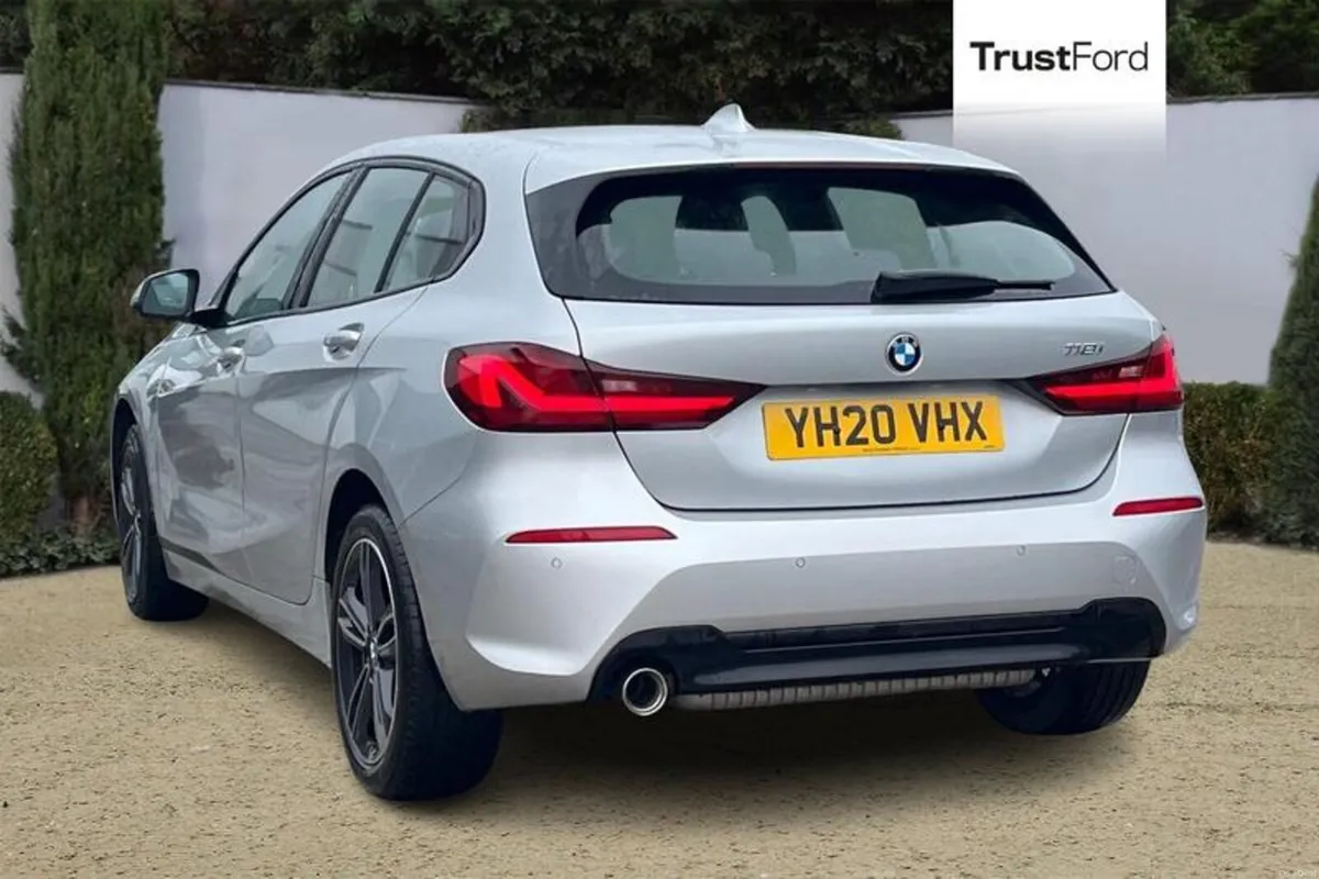 BMW 1-Series Sport - Image 2