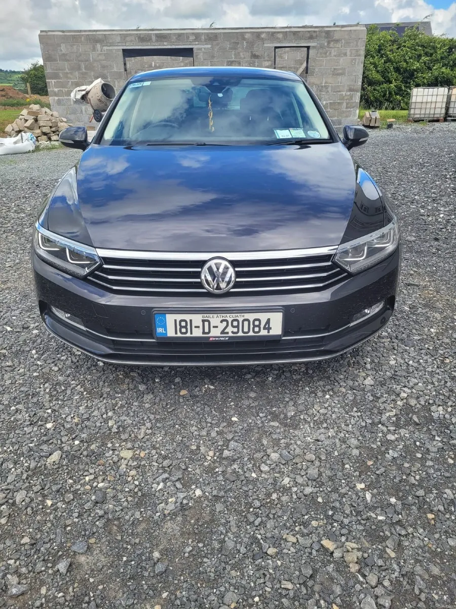 Volkswagen Passat 1.6 TDI Highline - Image 1