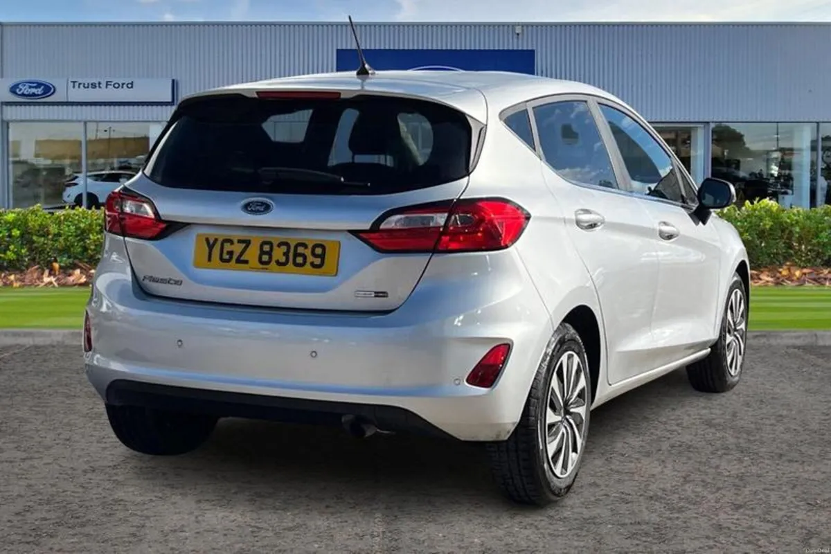 Ford Fiesta Titanium - Image 4