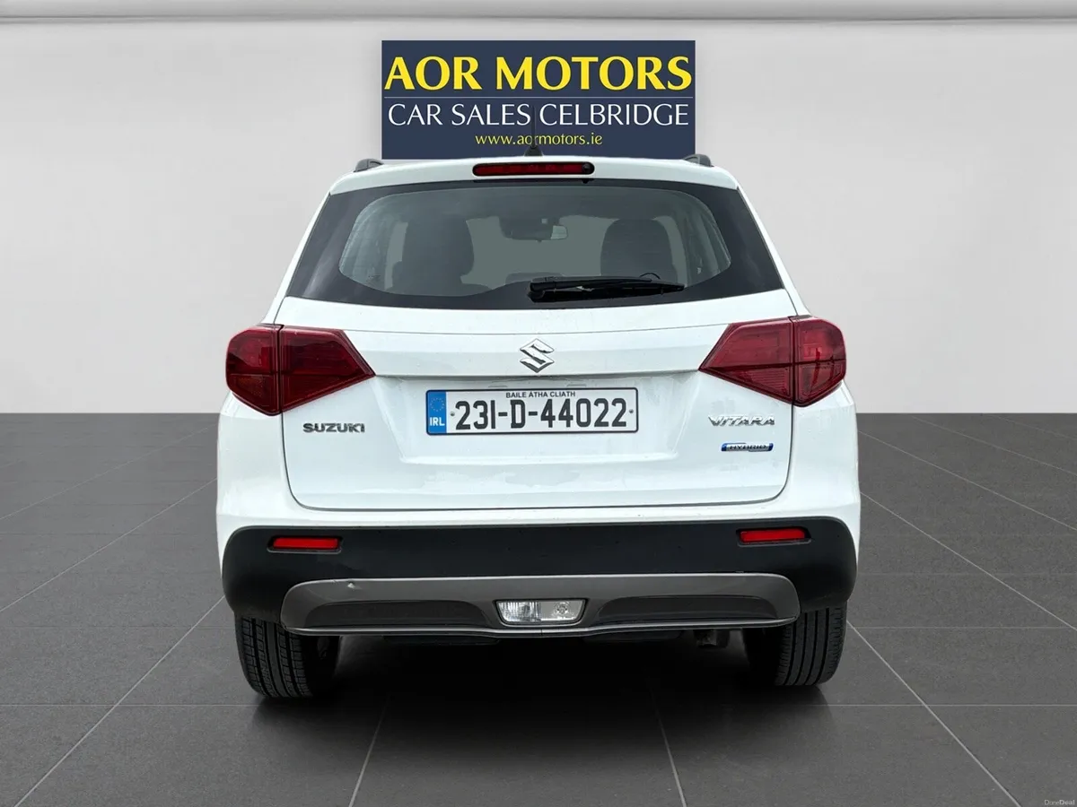 Suzuki Vitara 2023 Mild Hybrid 1.4 - Image 2