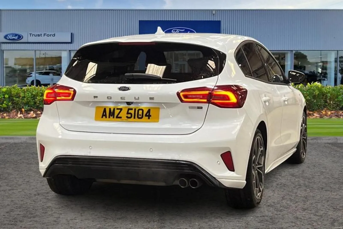 Ford Focus ST-Line X - Image 4