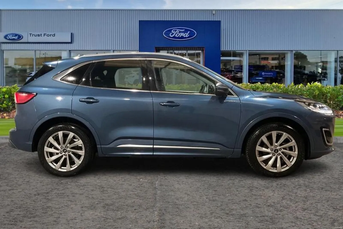 Ford Kuga Vignale - Image 3