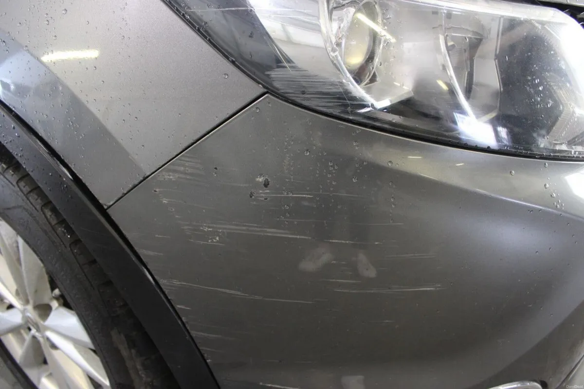 Nissan Qashqai 1.6 DSL SV CVT - ENGINE LIGHT ON - Image 3