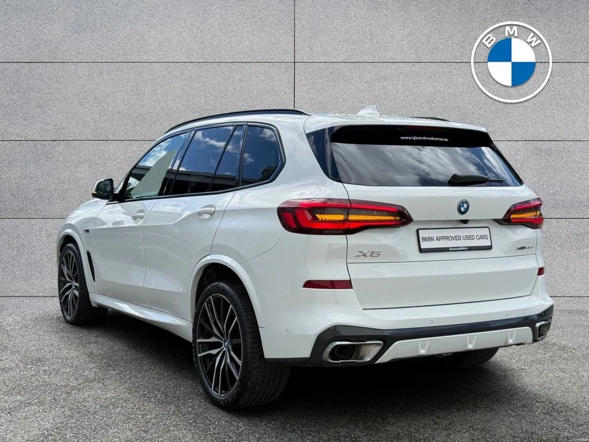 BMW X5 xDrive45e M Sport - Image 2