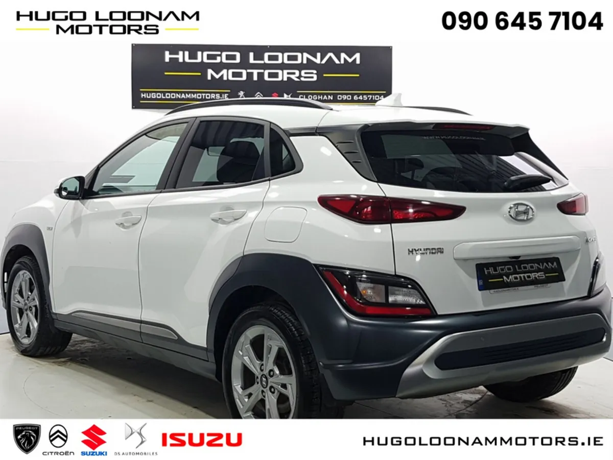 Hyundai KONA KAUAI EXECUTIVE MILD HYBRID 5DR DIESE - Image 4