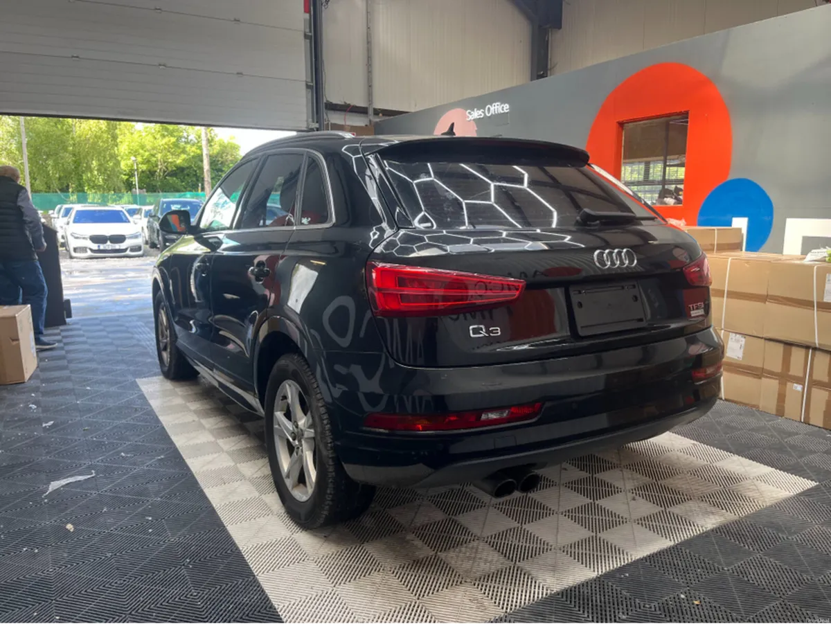 Audi Q3 2016 AUDI Q3 TFSI 1.4 AUTOMATIC / REVERSE - Image 4