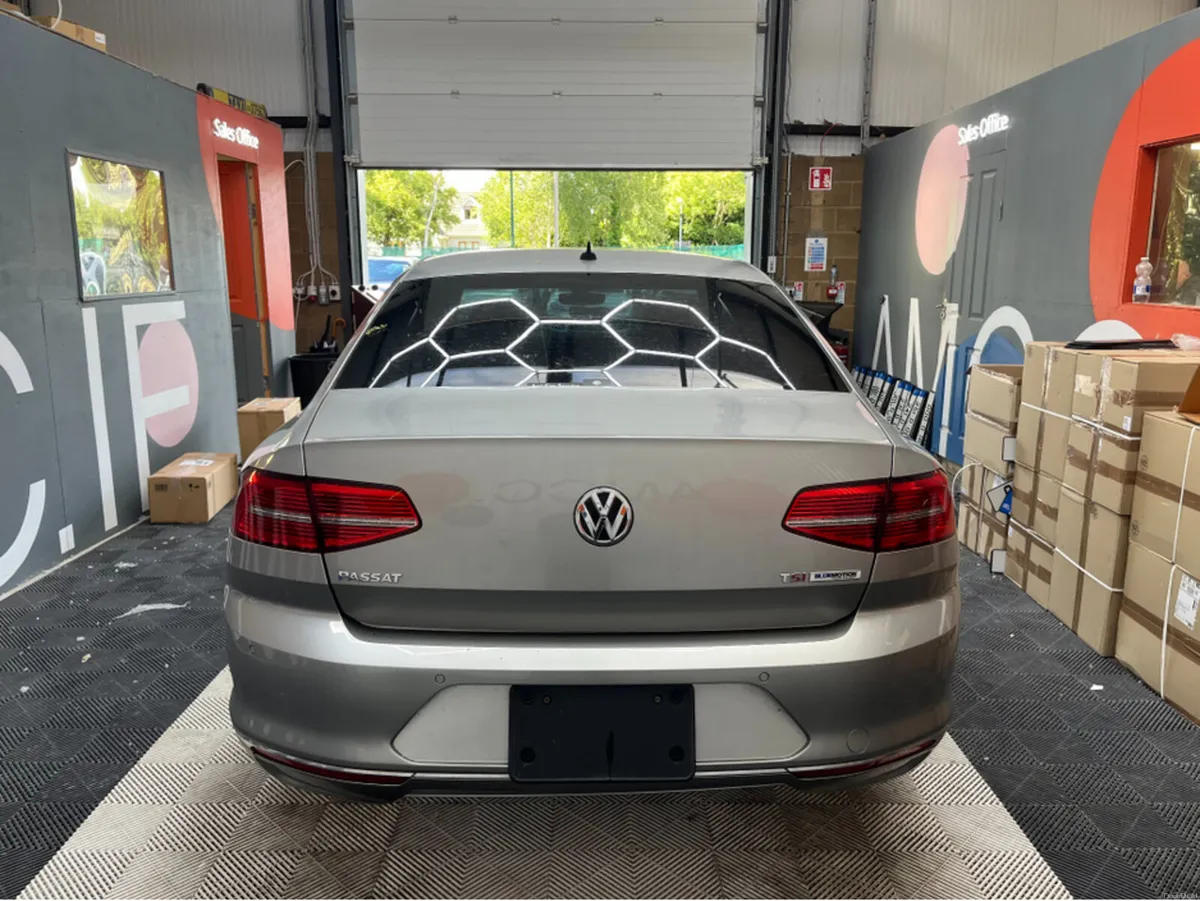 Volkswagen Passat 2016 VOLKSWAGEN PASSAT TSI HIGH - Image 3