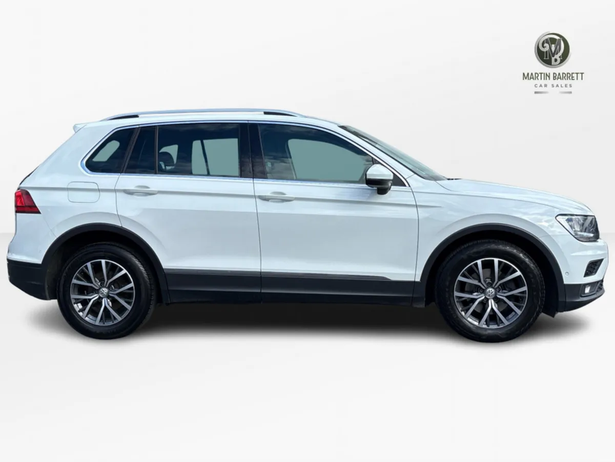 Volkswagen Tiguan CL 2.0 TDI 115HP MANUAL 6SPEED F - Image 4