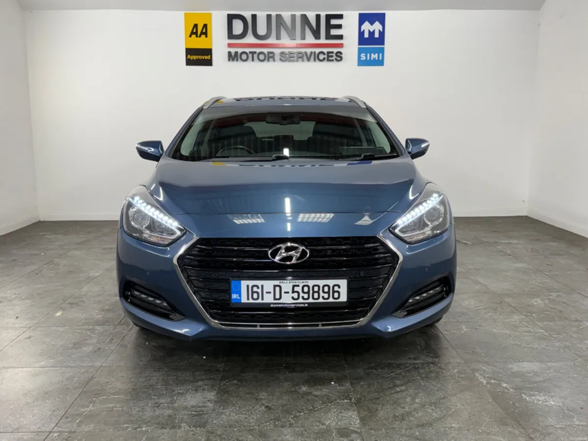 Hyundai i40 **SE NAV**HEATED SEATS **CRUISE CONTRO - Image 3