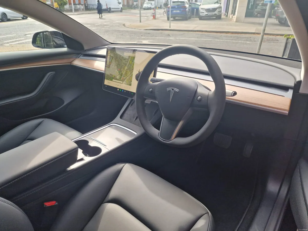 2023 (231) Tesla Model 3 RWD - Image 6