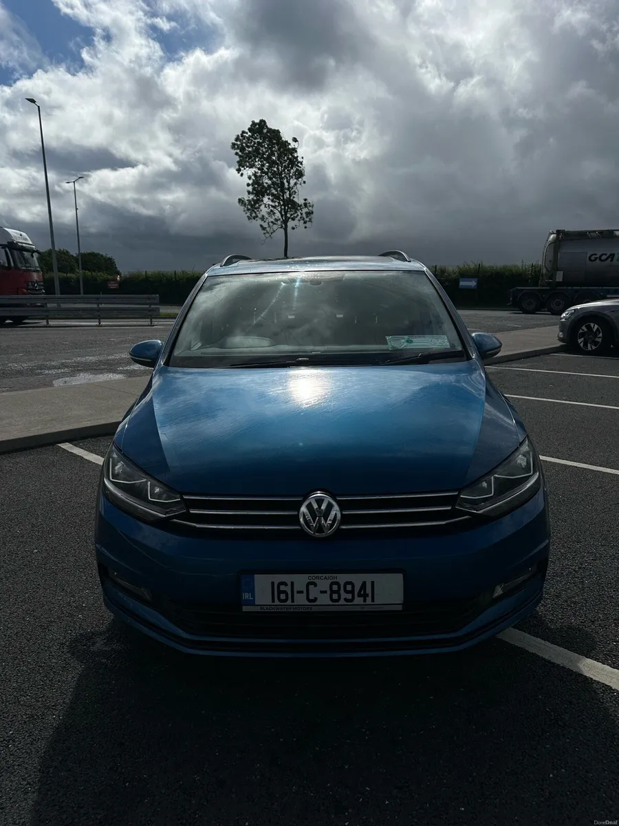 2016 VW Touran 1.6 Diesel Excellent Condition - Image 2