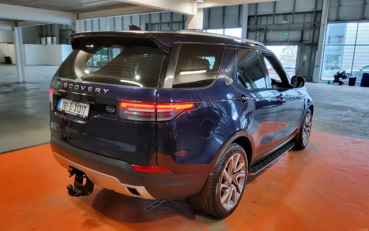 Land Rover Discovery 2019 - Image 3
