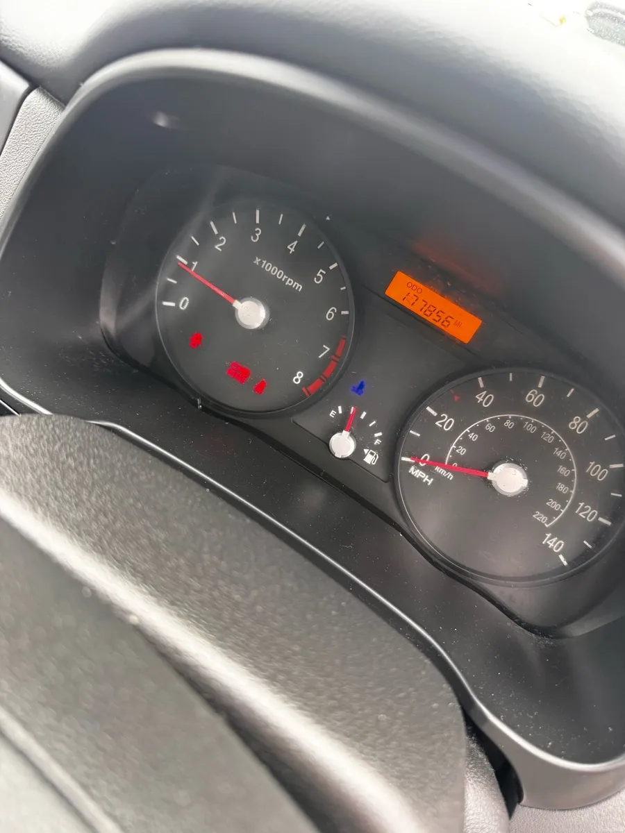 Kia Rio - Image 4