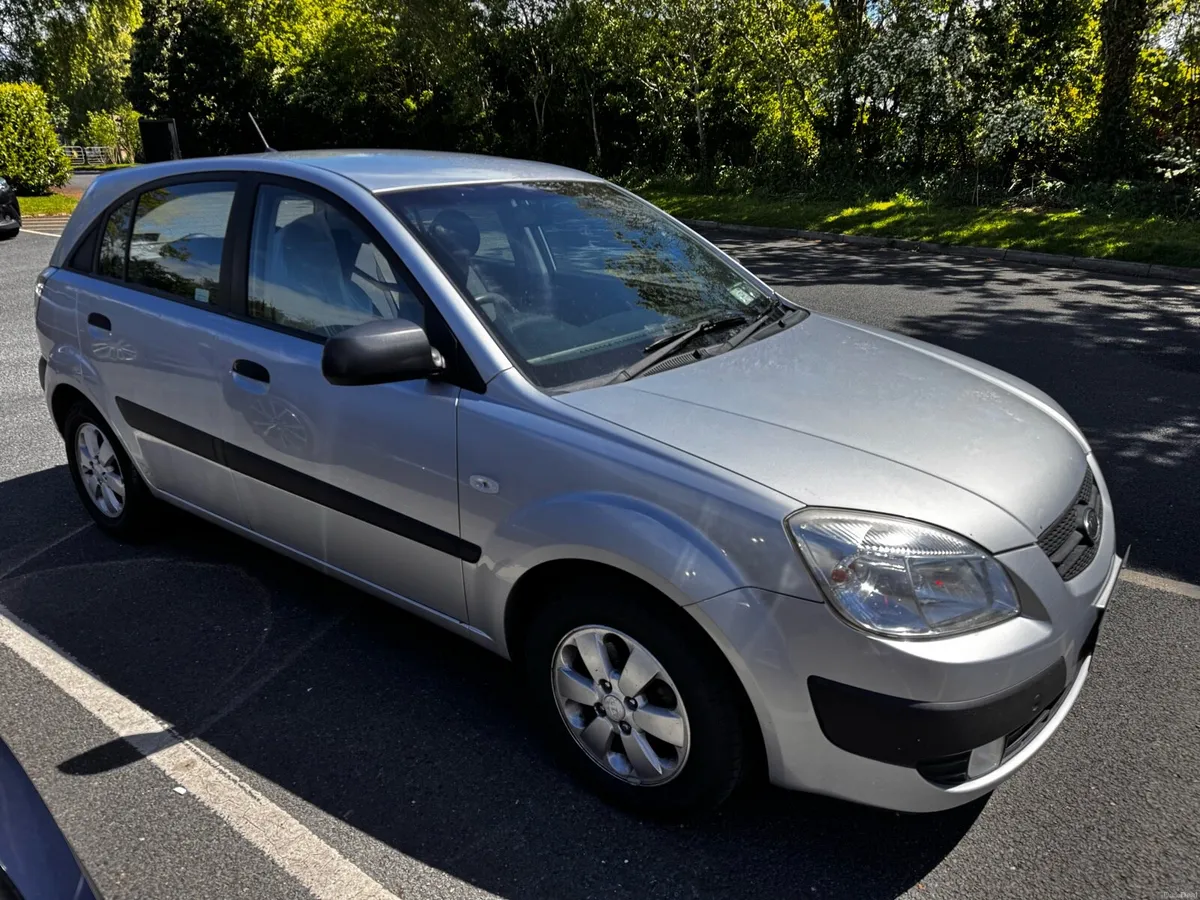 Kia Rio - Image 1