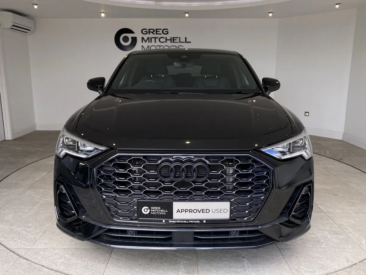 Audi Q3 2024 - Image 2