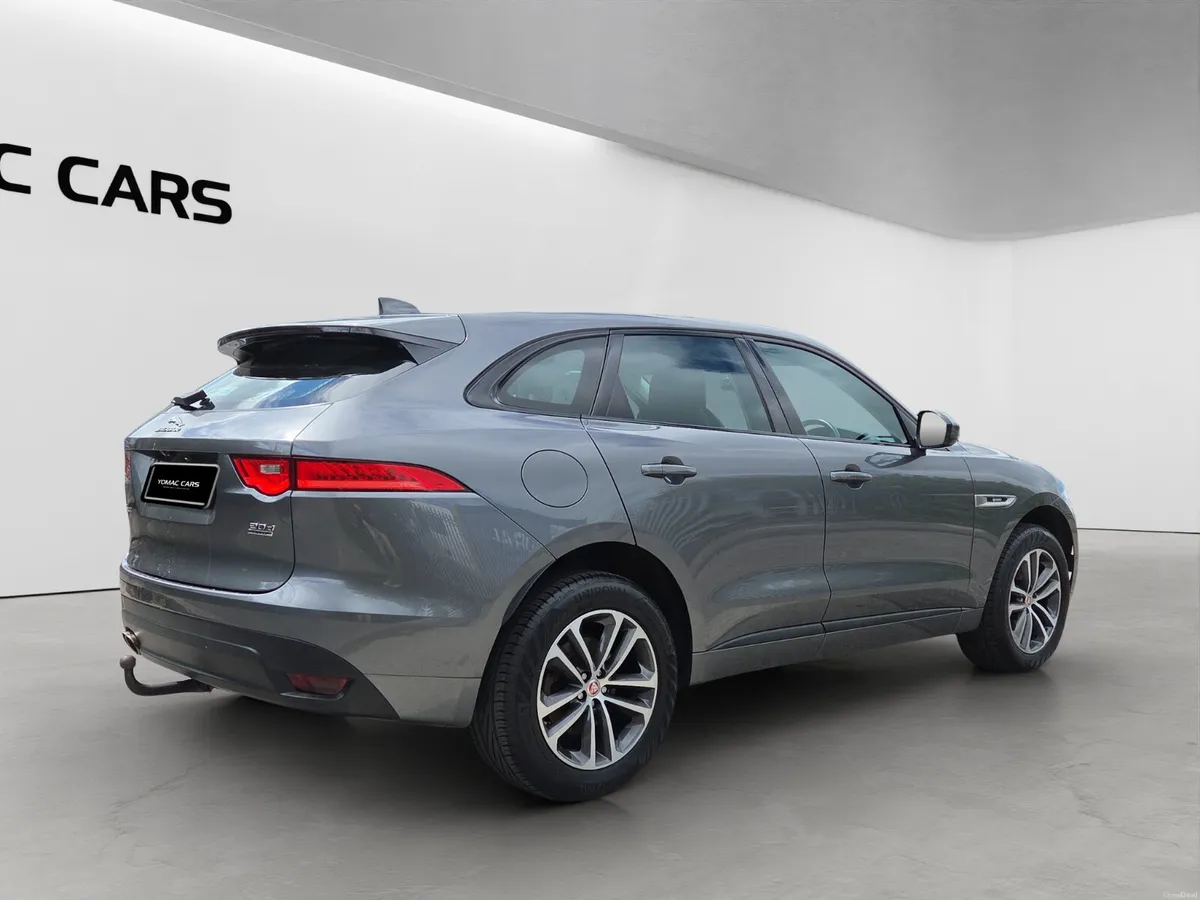 Jaguar F-Pace R-sport 2020 - Image 4