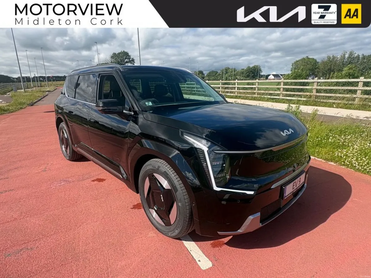 Kia EV9 EV9 EARTH MODEL, **3.9% FINAINCE** Leather - Image 3