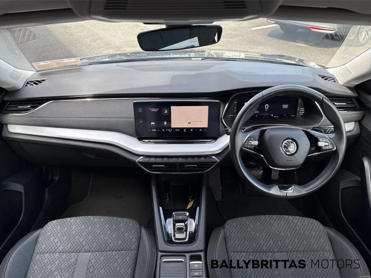 Skoda Octavia  Style 2.0TDI 115HP DSG - Image 6