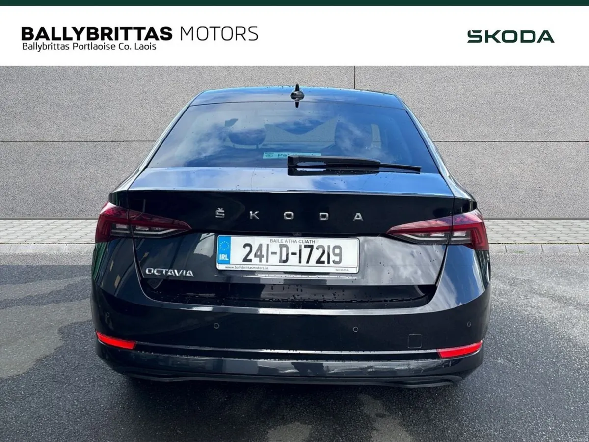 Skoda Octavia  Style 2.0TDI 115HP DSG - Image 4