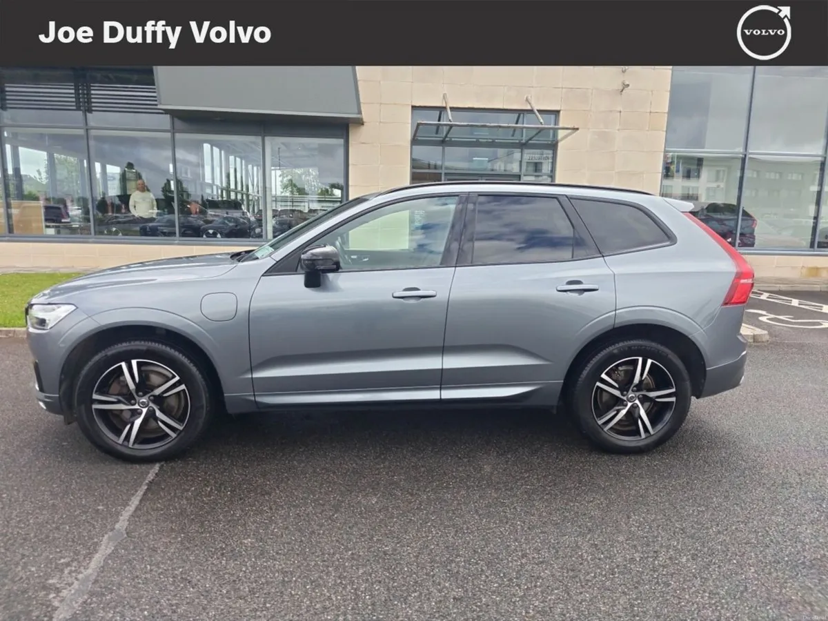 Volvo XC60 R-Design T6 PHEV *Low Kms* - Image 4