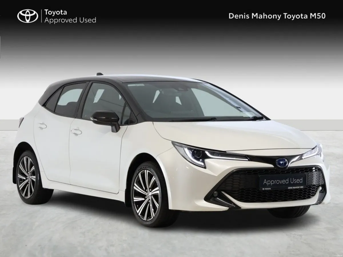 Toyota Corolla Luna Sport Hatchback Hybrid - Image 1