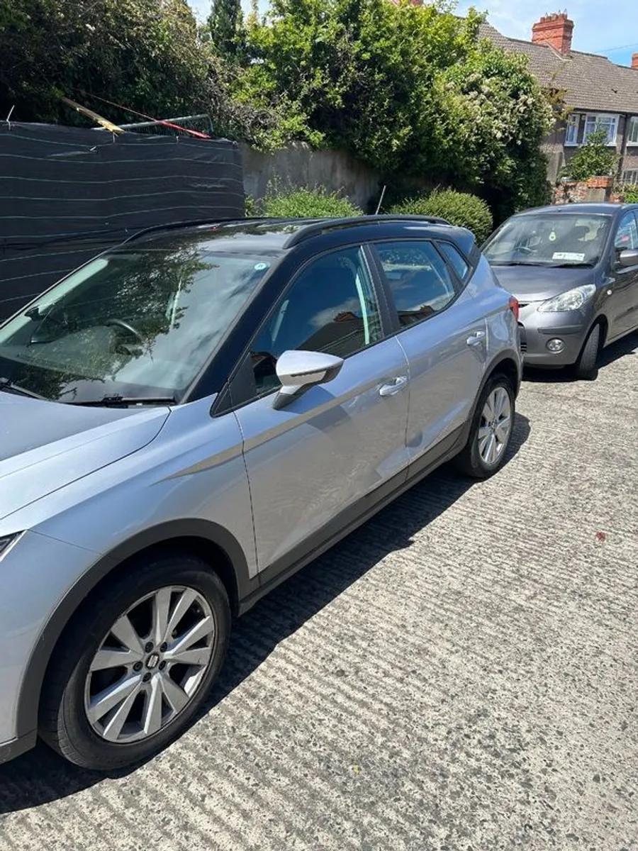 2019 Seat Arona - Image 2