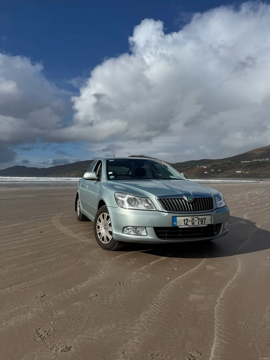 Skoda Octavia 88,000 KM ONLY | Serviced - Image 2