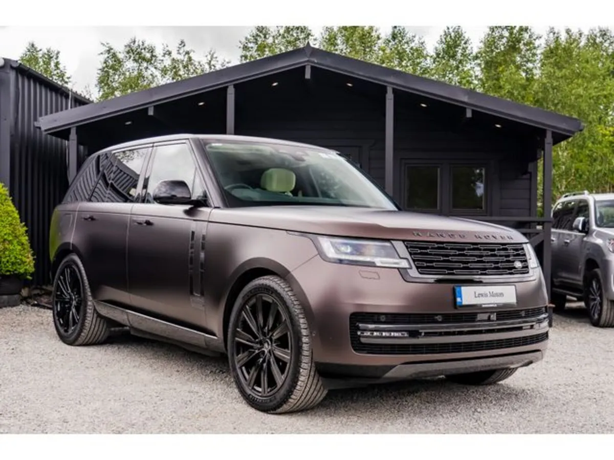 Land Rover Range Rover AUTOBIOGRAPHY P460E HUGE SP - Image 1
