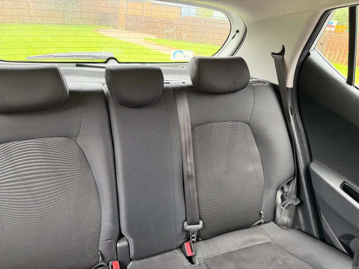 Hyundai i10 - Image 4