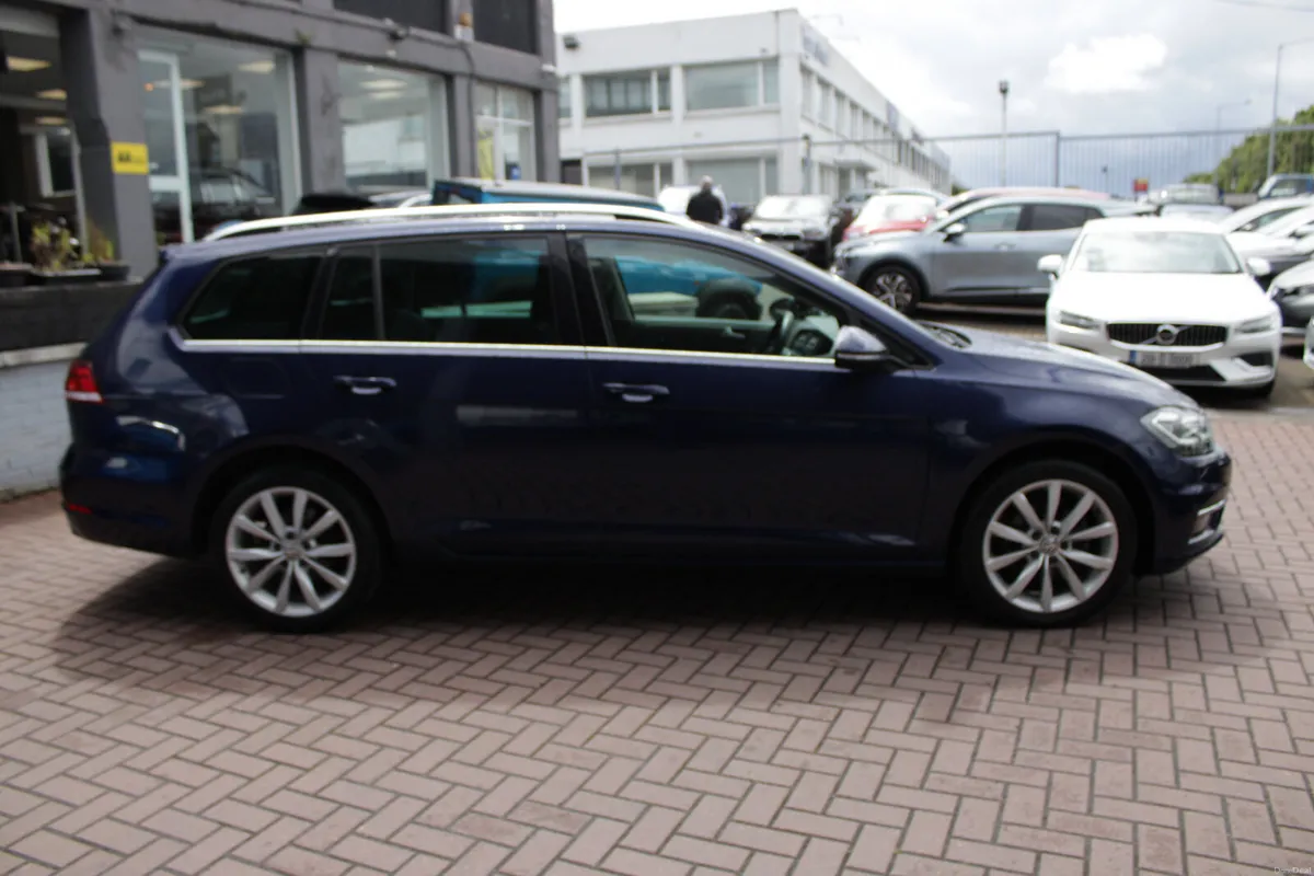 1.2TSI COMFORTLINE PLUS 5DR ESTATE AUTOMATIC // ON - Image 3