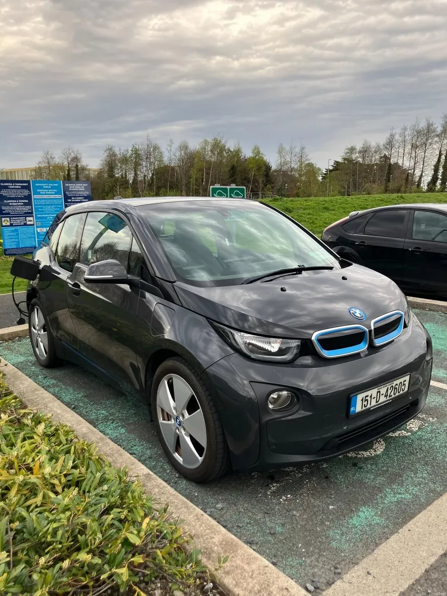 BMW i3 2015 - Image 1