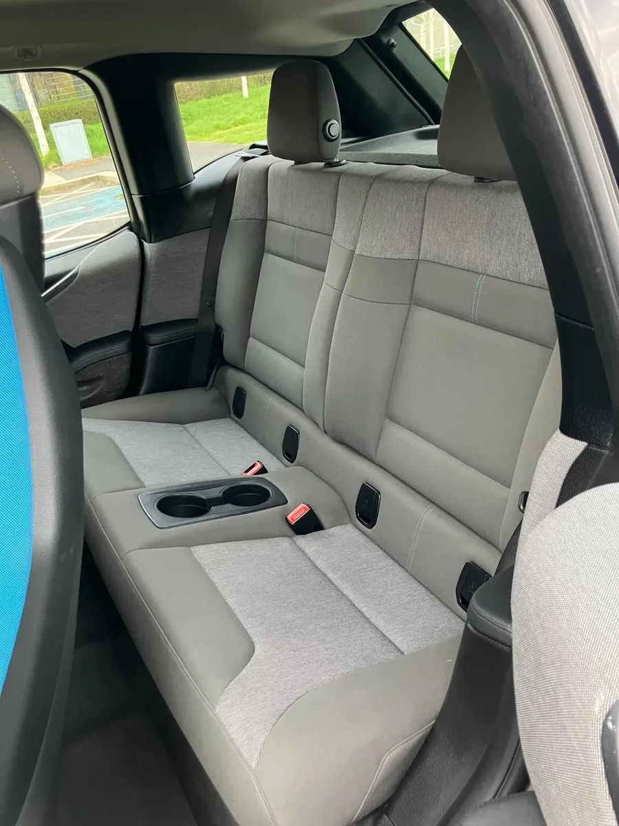 BMW i3 2015 - Image 5