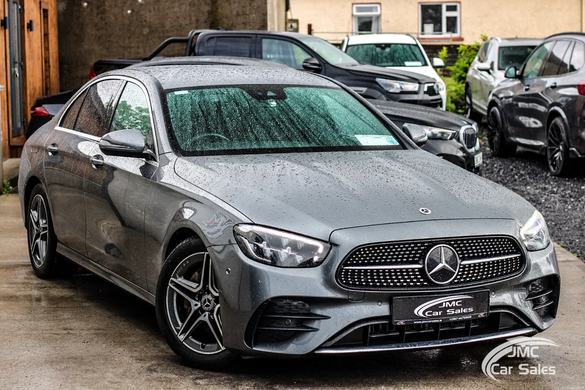 2022 MERCEDES BENZ E220D AMG LINE PREMIUM - Image 4