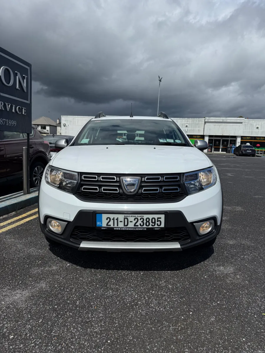 2021 Dacia Sandero Stepway 1.5 Diesel - Image 3