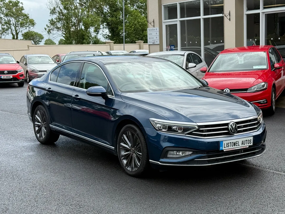 211 VW PASSAT SALOON ELEGANCE ADVANCED 2.0 TDI - Image 4
