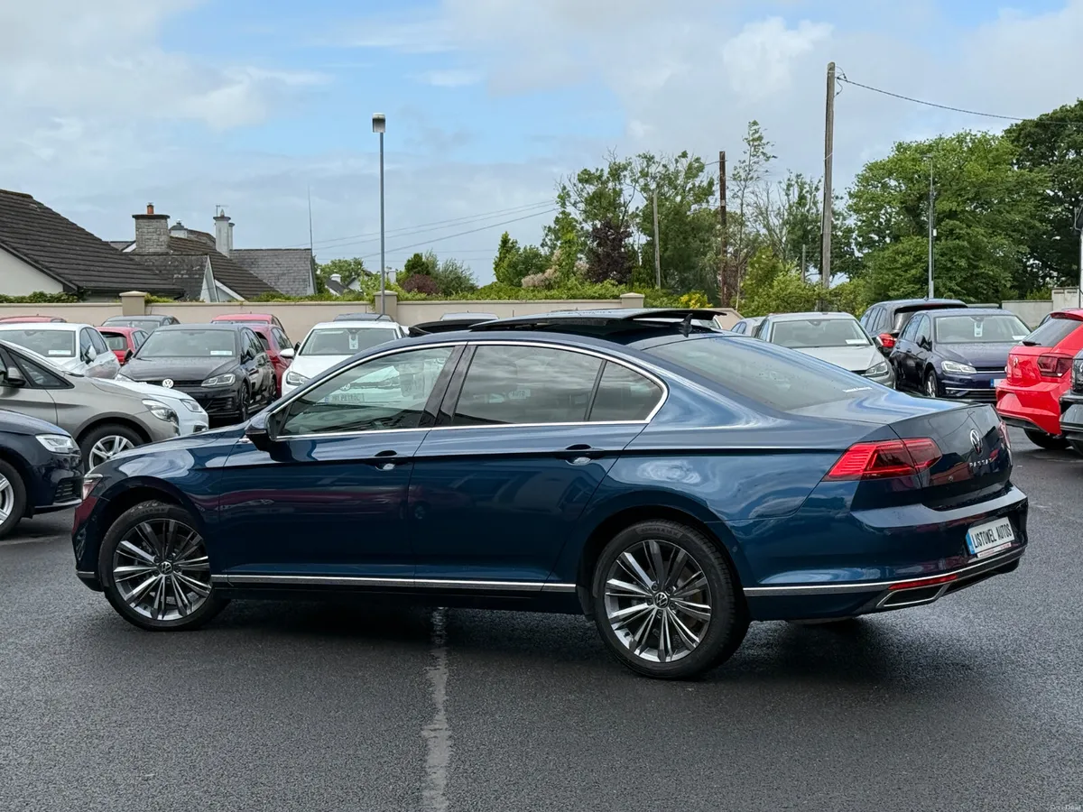 211 VW PASSAT SALOON ELEGANCE ADVANCED 2.0 TDI - Image 3